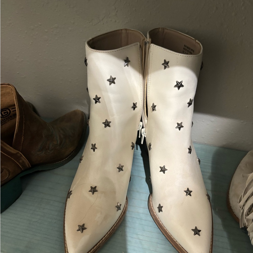 White Star-Studded Ankle Boots